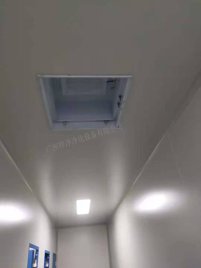潔凈室高效送風(fēng)口安裝現(xiàn)場實(shí)拍圖